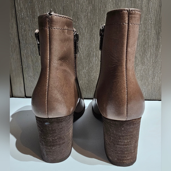 Frye Addie Boots Size 7 - Picture 5 of 7